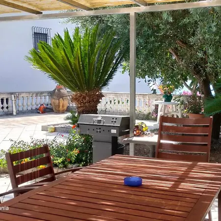 Bellavista Apartment